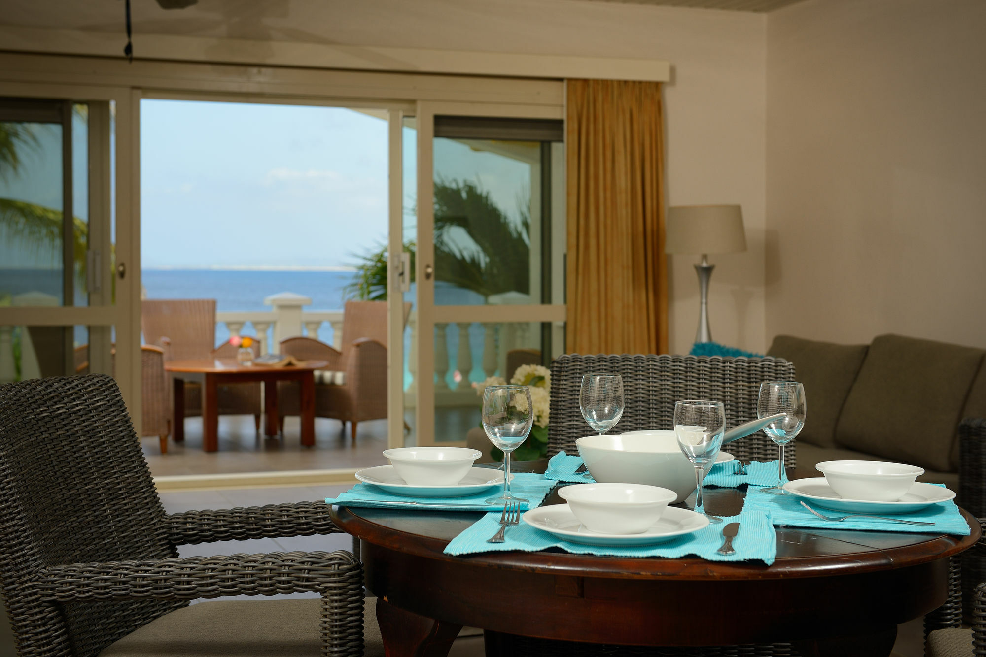 Belmar Oceanfront Apartments Bonaire エクステリア 写真