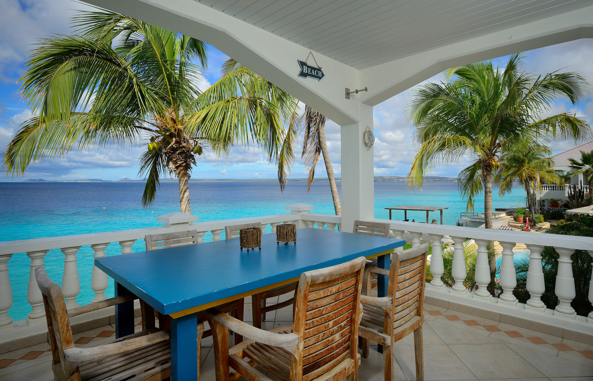 Belmar Oceanfront Apartments Bonaire エクステリア 写真